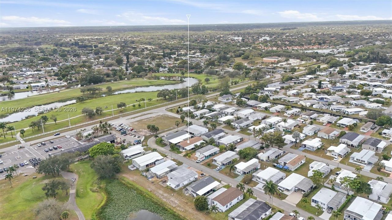 Activo con contrato: $170,000 (3 camas, 2 baños, 1350 Pies cuadrados)