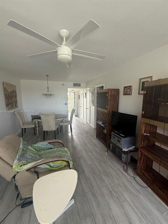 En Venta: $139,500 (1 camas, 1 baños, 625 Pies cuadrados)