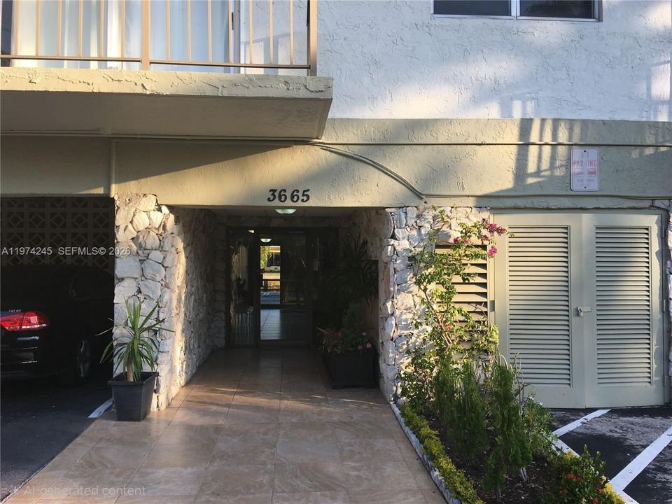 For Sale: $176,000 (1 beds, 1 baths, 750 Square Feet)