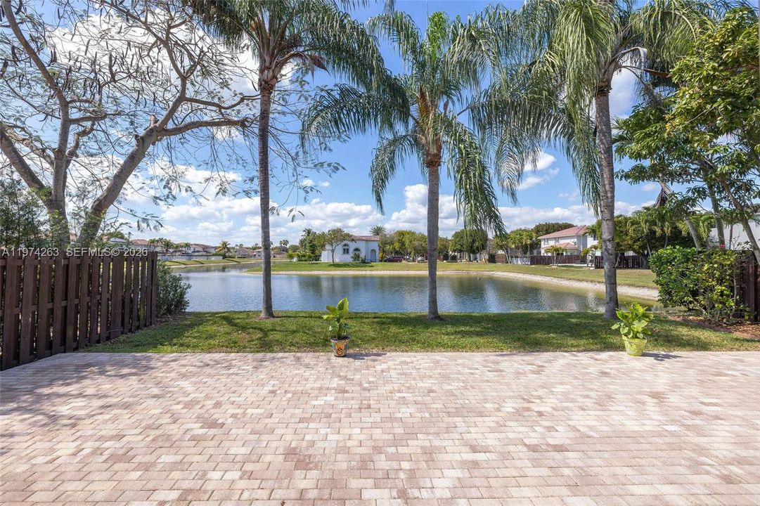 Active With Contract: $935,000 (4 beds, 2 baths, 2498 Square Feet)