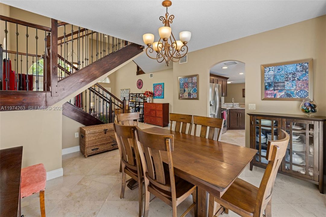 Active With Contract: $935,000 (4 beds, 2 baths, 2498 Square Feet)