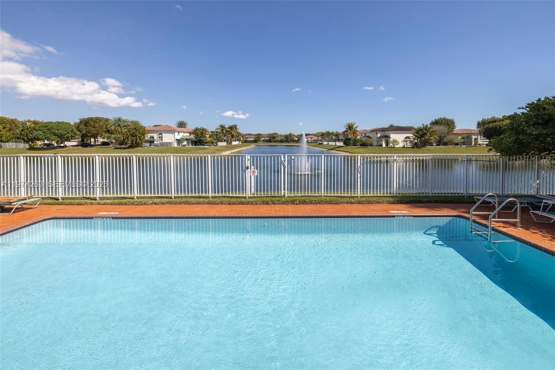 Active With Contract: $935,000 (4 beds, 2 baths, 2498 Square Feet)