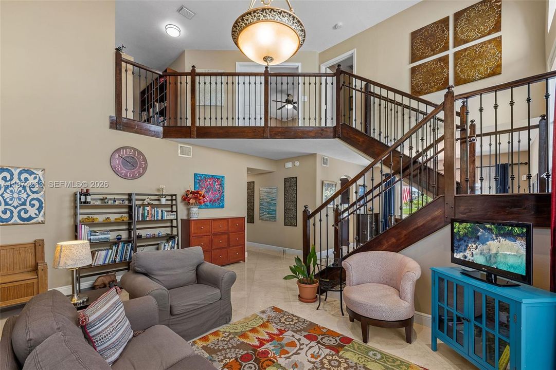 Active With Contract: $935,000 (4 beds, 2 baths, 2498 Square Feet)
