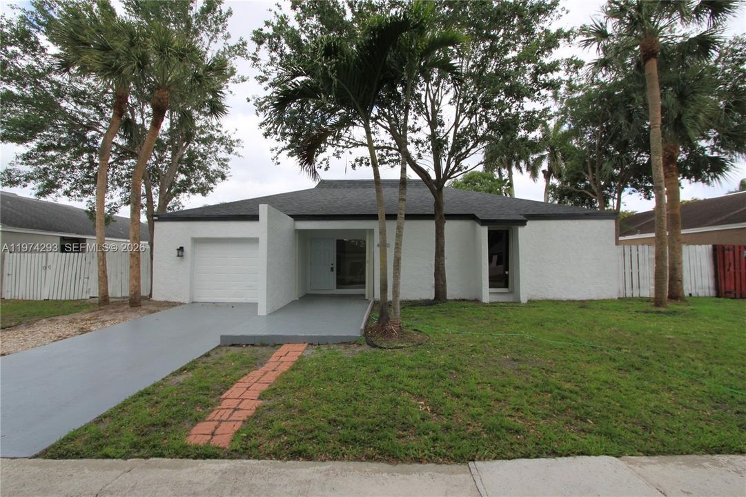 For Sale: $720,000 (4 beds, 2 baths, 2102 Square Feet)