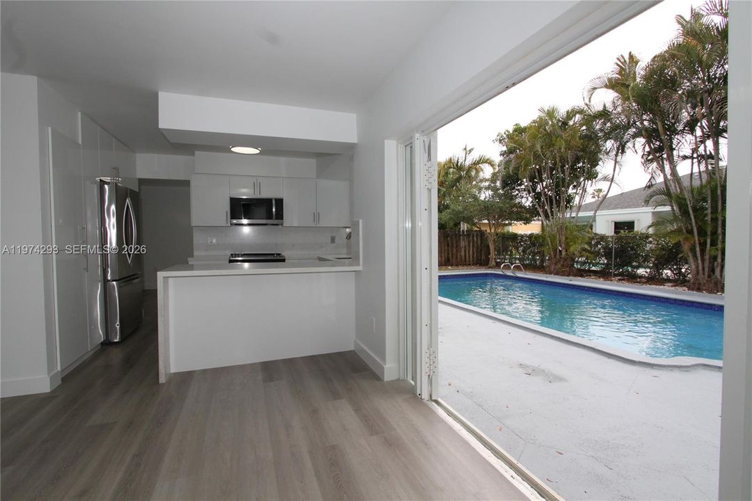 For Sale: $720,000 (4 beds, 2 baths, 2102 Square Feet)