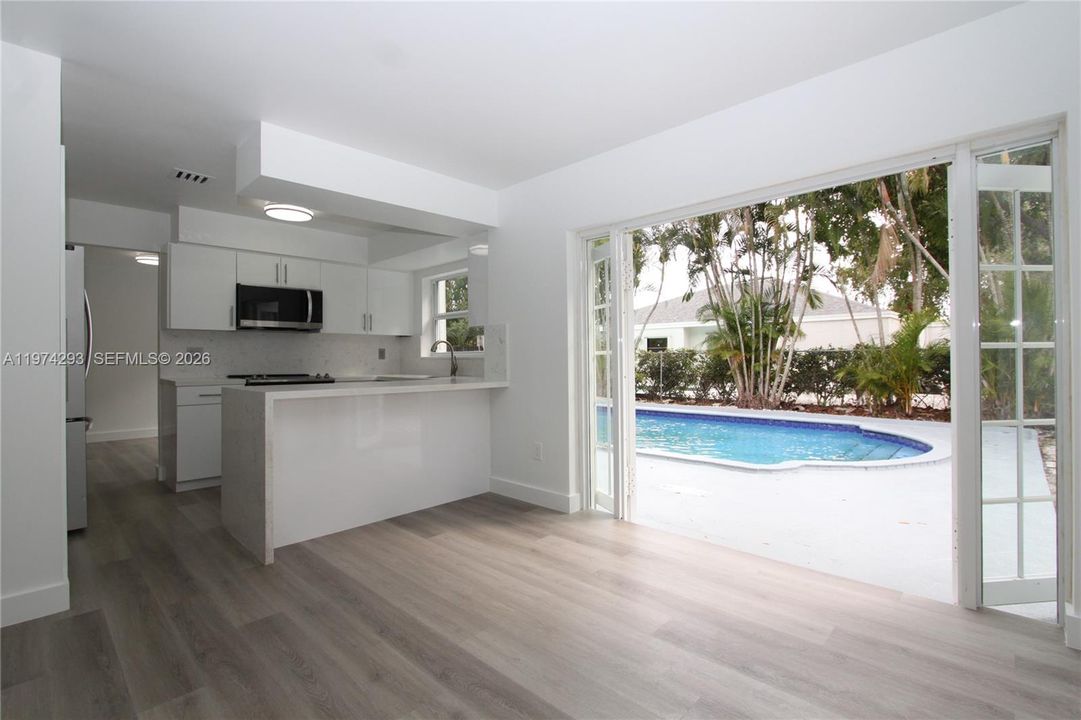 For Sale: $720,000 (4 beds, 2 baths, 2102 Square Feet)