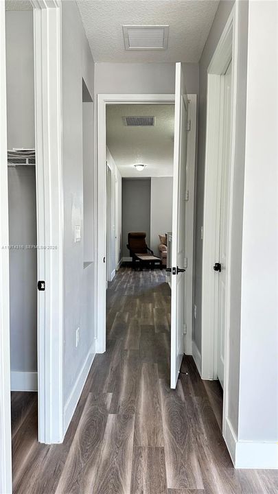Active With Contract: $3,950 (4 beds, 3 baths, 2433 Square Feet)