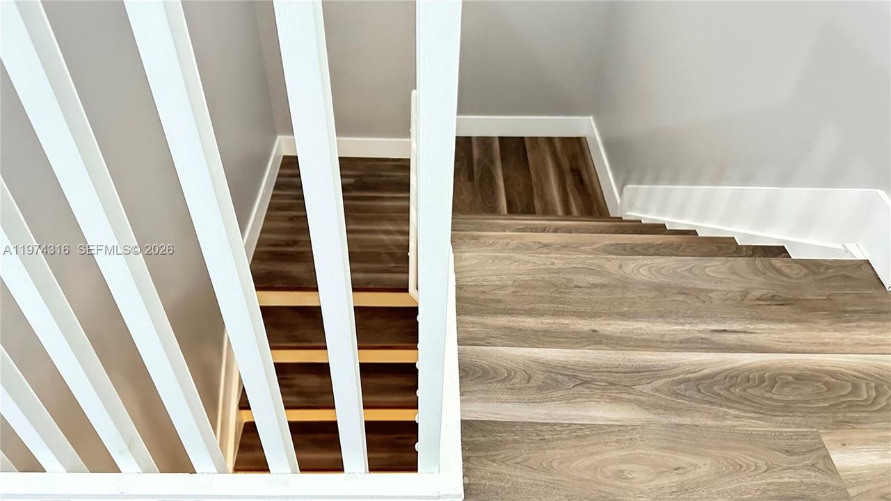 Active With Contract: $3,950 (4 beds, 3 baths, 2433 Square Feet)