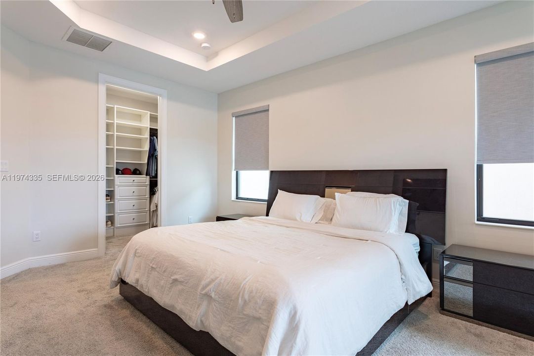 Recientemente alquilado: $8,000 (5 camas, 3 baños, 3790 Pies cuadrados)