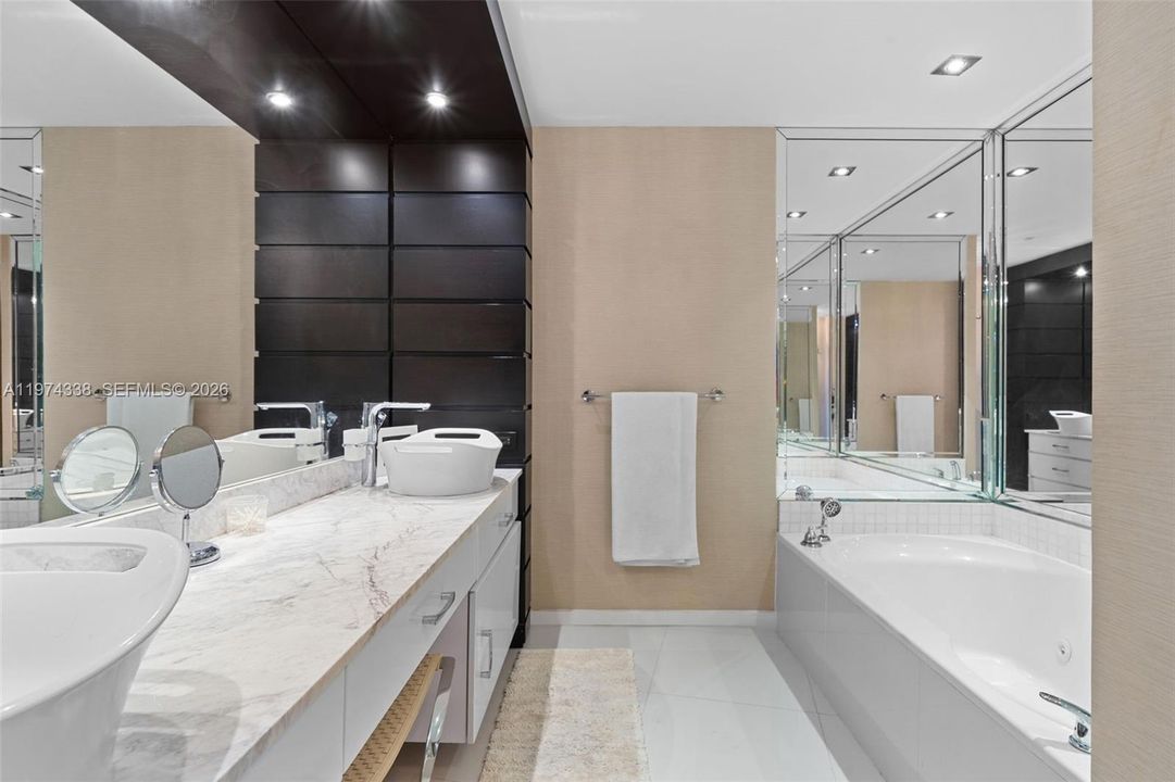 For Sale: $3,300,000 (2 beds, 2 baths, 2250 Square Feet)