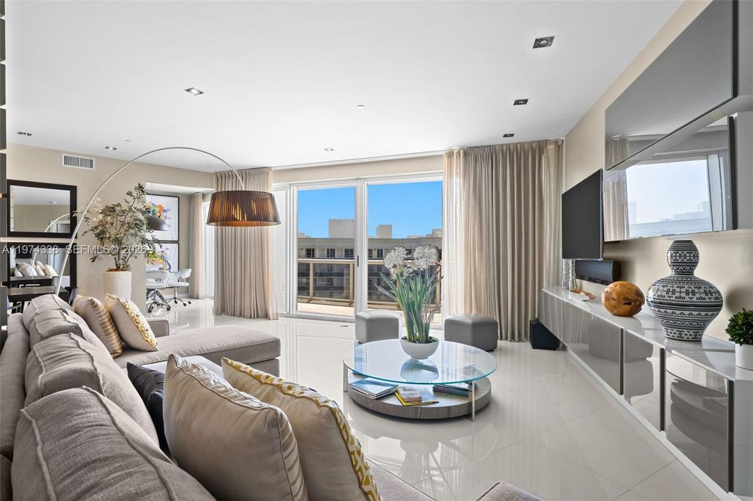 For Sale: $3,300,000 (2 beds, 2 baths, 2250 Square Feet)