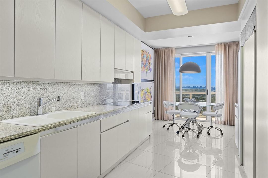 For Sale: $3,300,000 (2 beds, 2 baths, 2250 Square Feet)