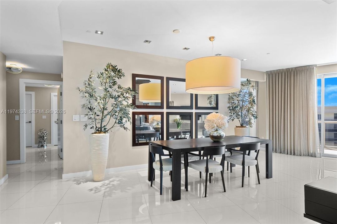 For Sale: $3,300,000 (2 beds, 2 baths, 2250 Square Feet)