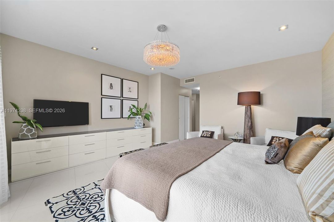 For Sale: $3,300,000 (2 beds, 2 baths, 2250 Square Feet)