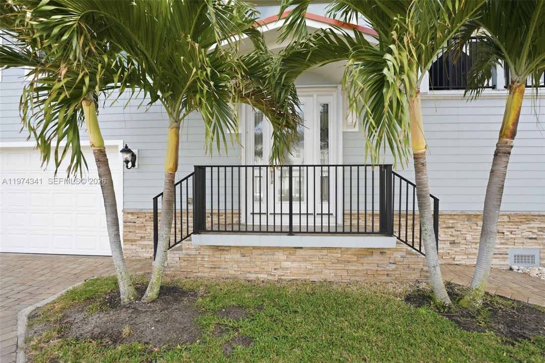 Vendido Recientemente: $970,000 (2 camas, 2 baños, 2460 Pies cuadrados)