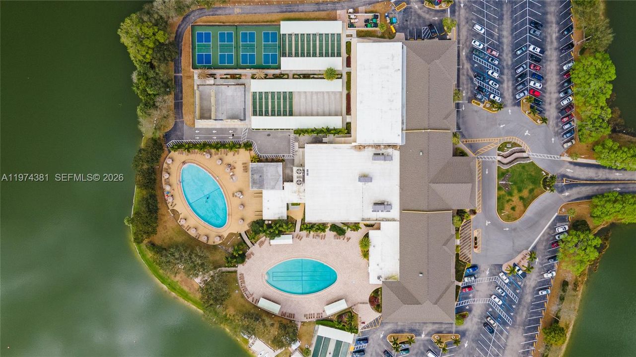 Carefree lifestyle with access to an active clubhouse