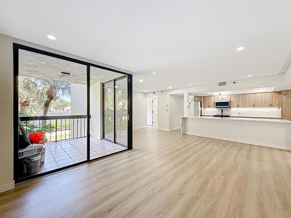 955 Egret Circle #207-34