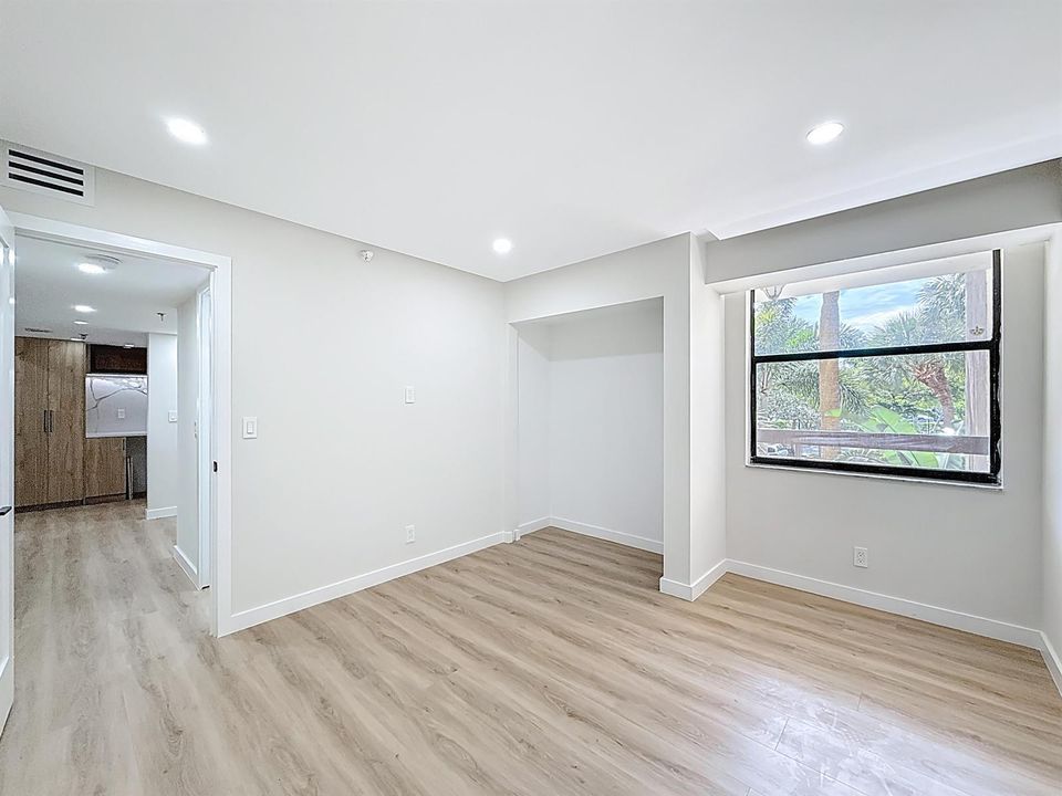 955 Egret Circle #207-37