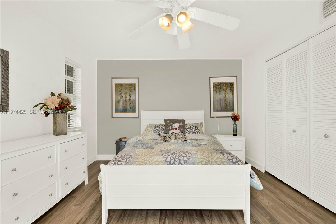 Recently Sold: $1,800,000 (4 beds, 3 baths, 3319 Square Feet)