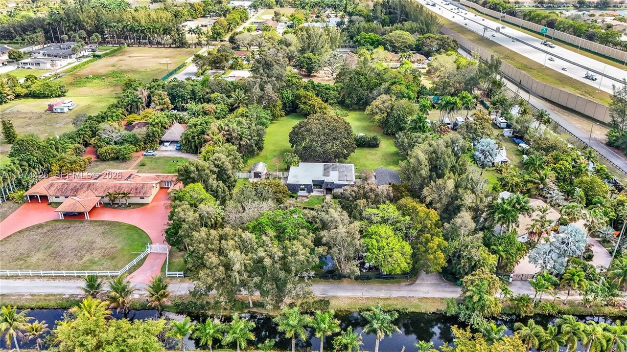 Recently Sold: $1,800,000 (4 beds, 3 baths, 3319 Square Feet)