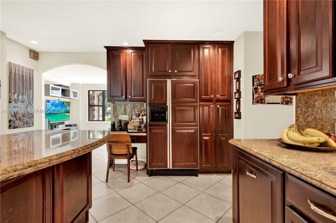 Recently Sold: $1,800,000 (4 beds, 3 baths, 3319 Square Feet)