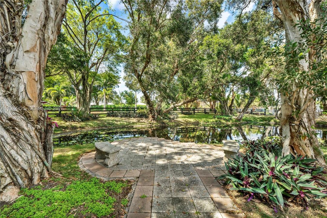 Recently Sold: $1,800,000 (4 beds, 3 baths, 3319 Square Feet)