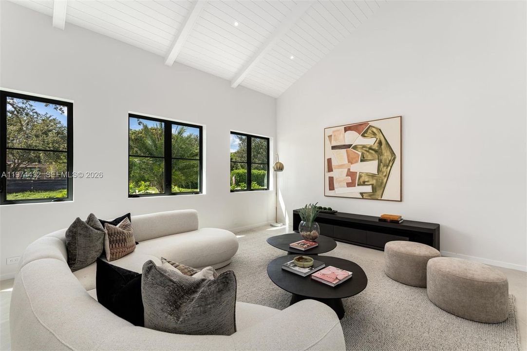 En Venta: $5,150,000 (6 camas, 6 baños, 4822 Pies cuadrados)