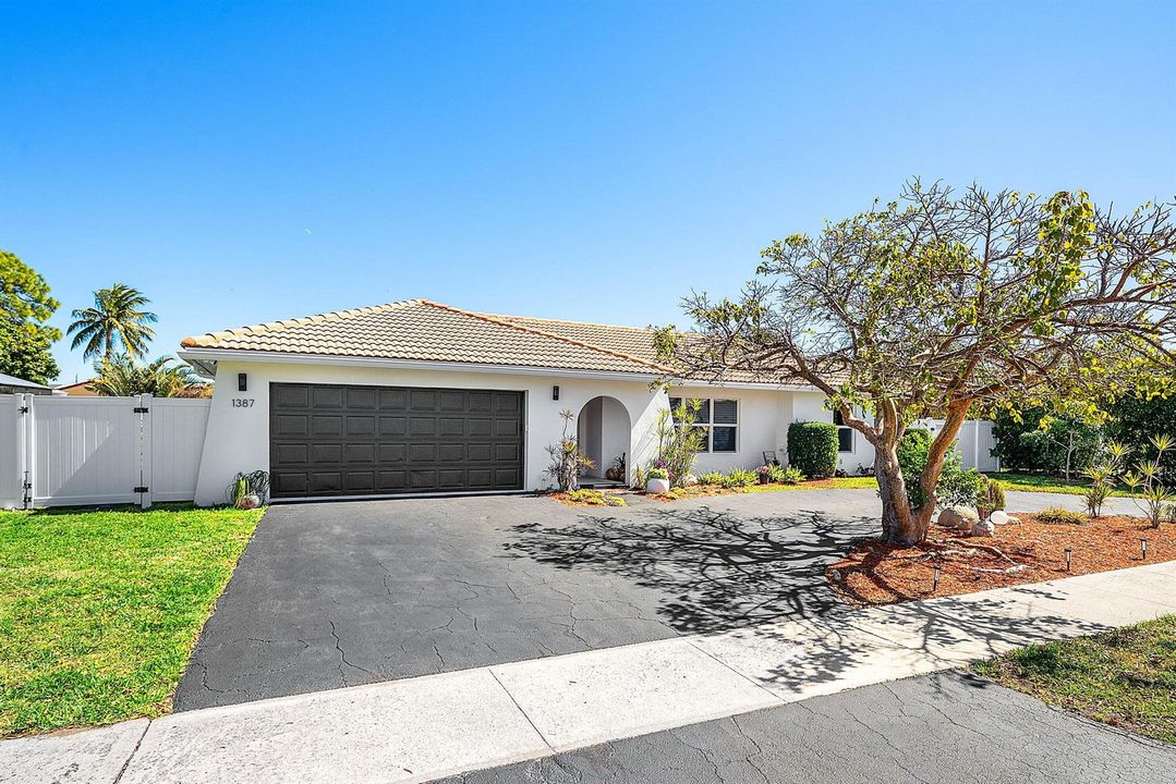 1387 SW 12th