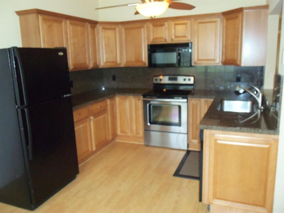 Eat in Kitchen