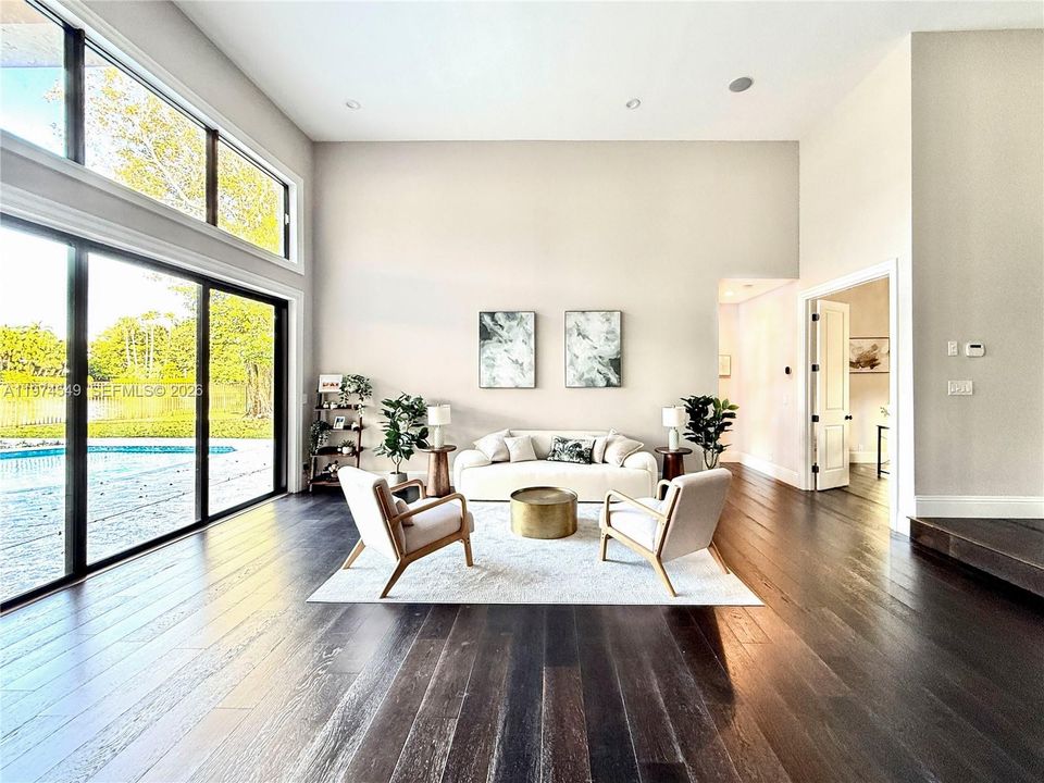 For Rent: $15,000 (7 beds, 4 baths, 3933 Square Feet)