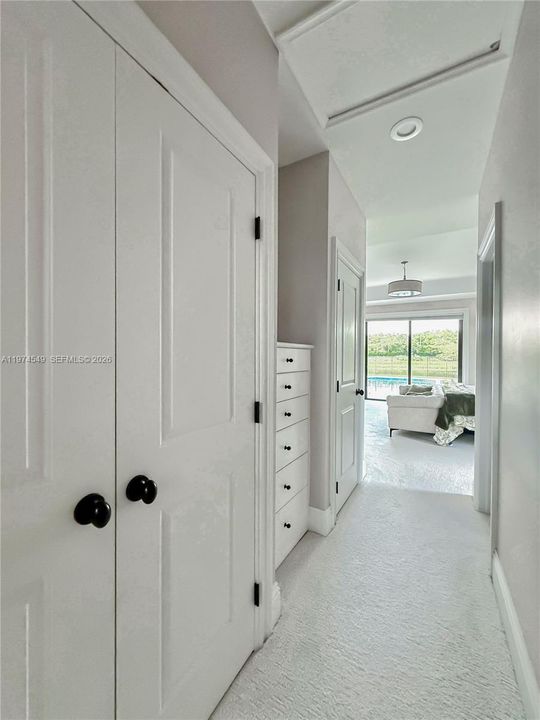 For Rent: $15,000 (7 beds, 4 baths, 3933 Square Feet)