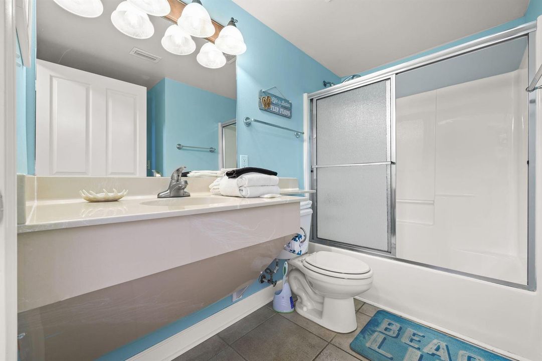 25-web-or-mls-9900 S Thomas Dr 2331 -25
