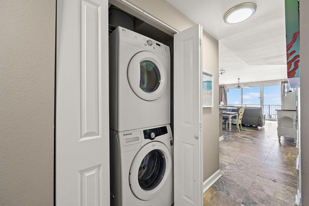 32-web-or-mls-9900 S Thomas Dr 2331 -32
