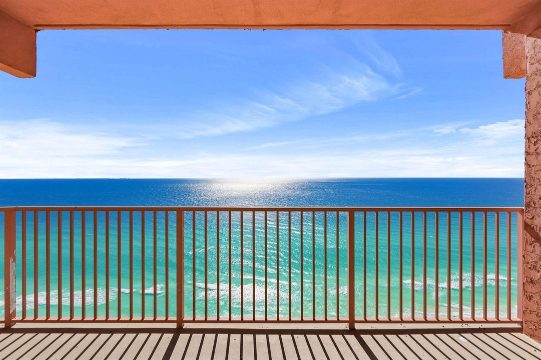 36-web-or-mls-9900 S Thomas Dr 2331 -36