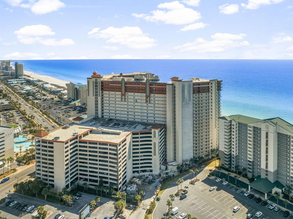 6-web-or-mls-9900 S Thomas Dr 2331 -06