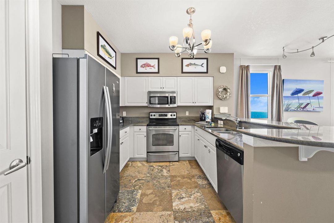 13-web-or-mls-9900 S Thomas Dr 2331 -13