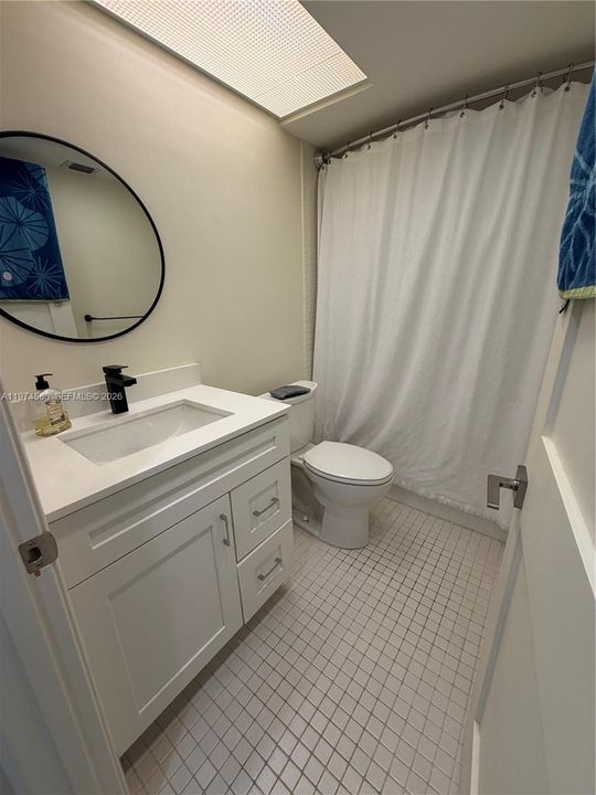 For Sale: $245,000 (2 beds, 2 baths, 1157 Square Feet)