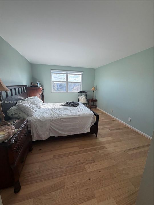 For Sale: $245,000 (2 beds, 2 baths, 1157 Square Feet)