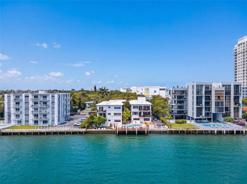 En Venta: $225,000 (1 camas, 1 baños, 631 Pies cuadrados)