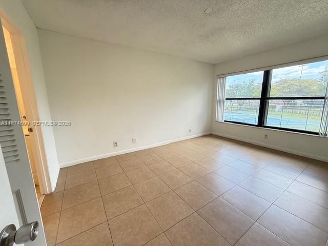 Activo con contrato: $195,000 (2 camas, 2 baños, 880 Pies cuadrados)