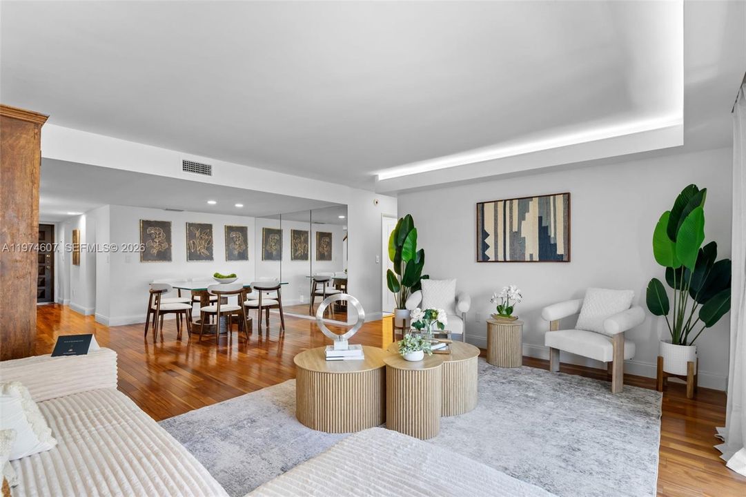 For Sale: $1,140,000 (3 beds, 3 baths, 1852 Square Feet)