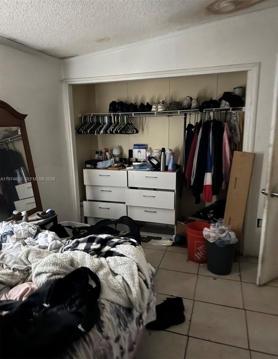 For Sale: $180,000 (4 beds, 2 baths, 1456 Square Feet)