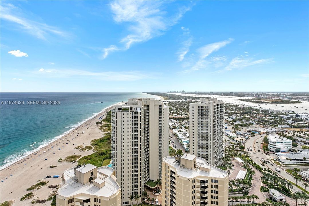 Recently Rented: $6,500 (2 beds, 2 baths, 1524 Square Feet)