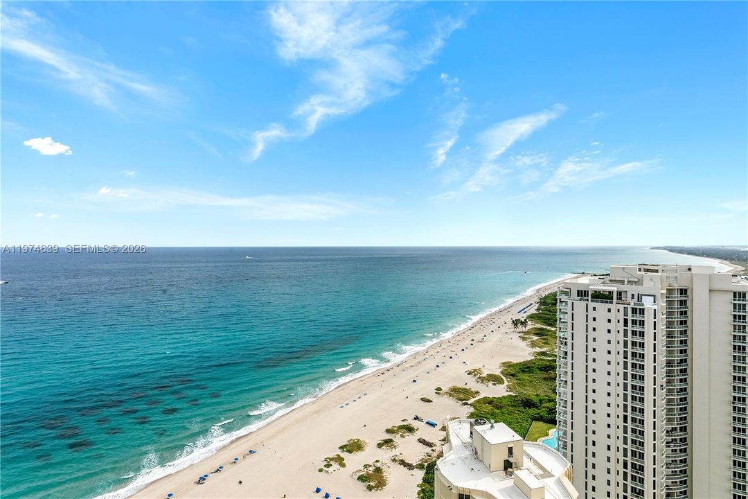 Recently Rented: $6,500 (2 beds, 2 baths, 1524 Square Feet)