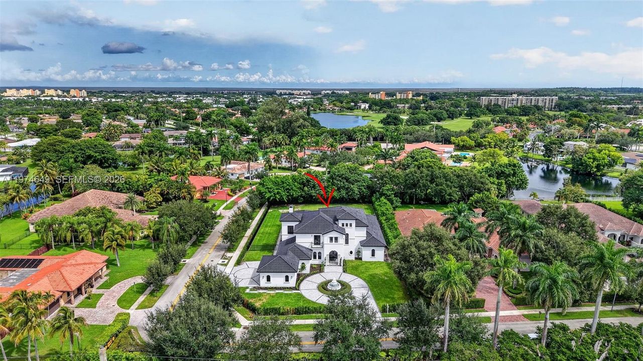 待售: $3,999,900 (6 贝兹, 7 浴室, 7421 平方英尺)