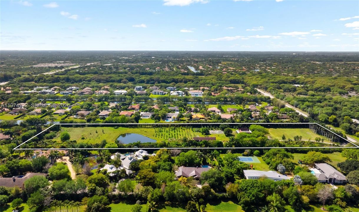 Activo con contrato: $5,995,000 (4 camas, 4 baños, 0 Pies cuadrados)