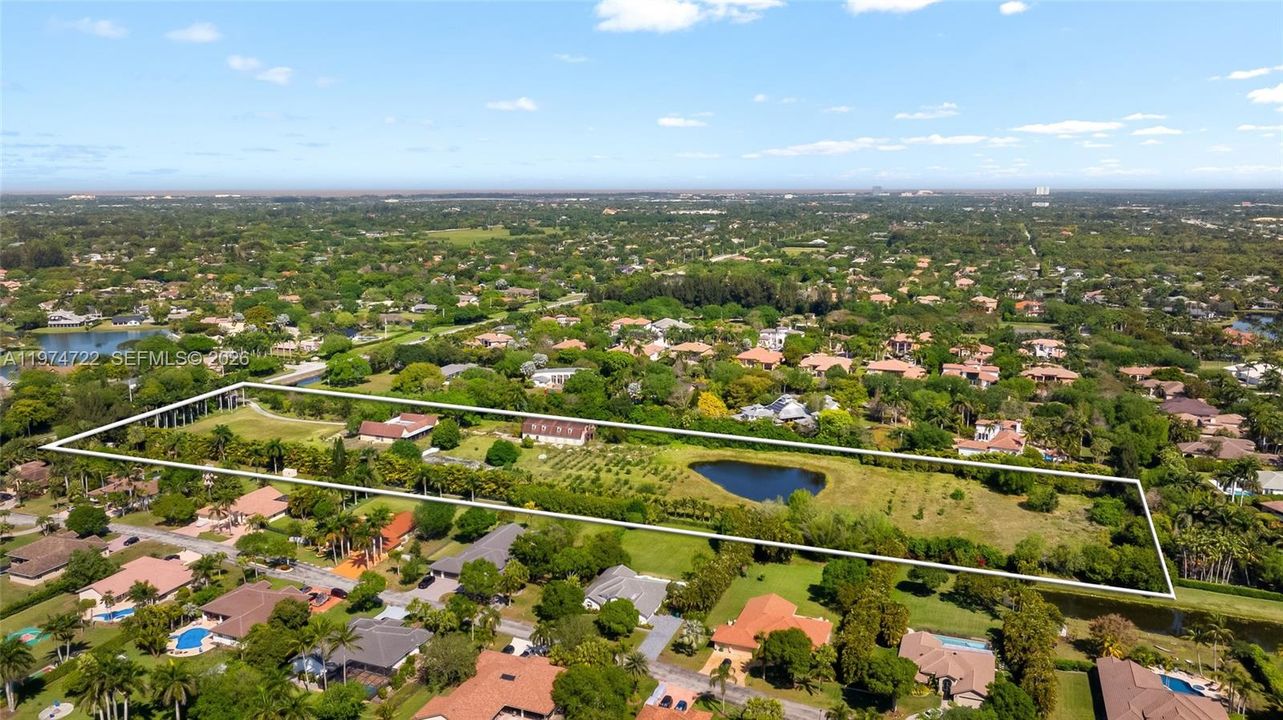 Activo con contrato: $5,995,000 (4 camas, 4 baños, 0 Pies cuadrados)