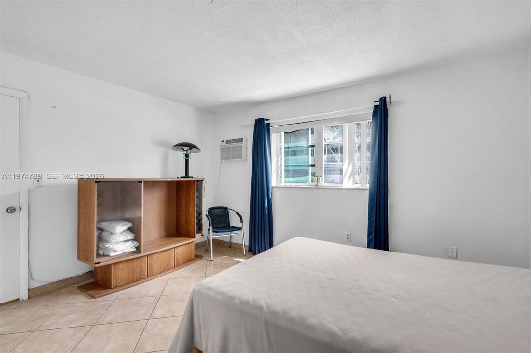 En Venta: $62,000 (1 camas, 1 baños, 688 Pies cuadrados)