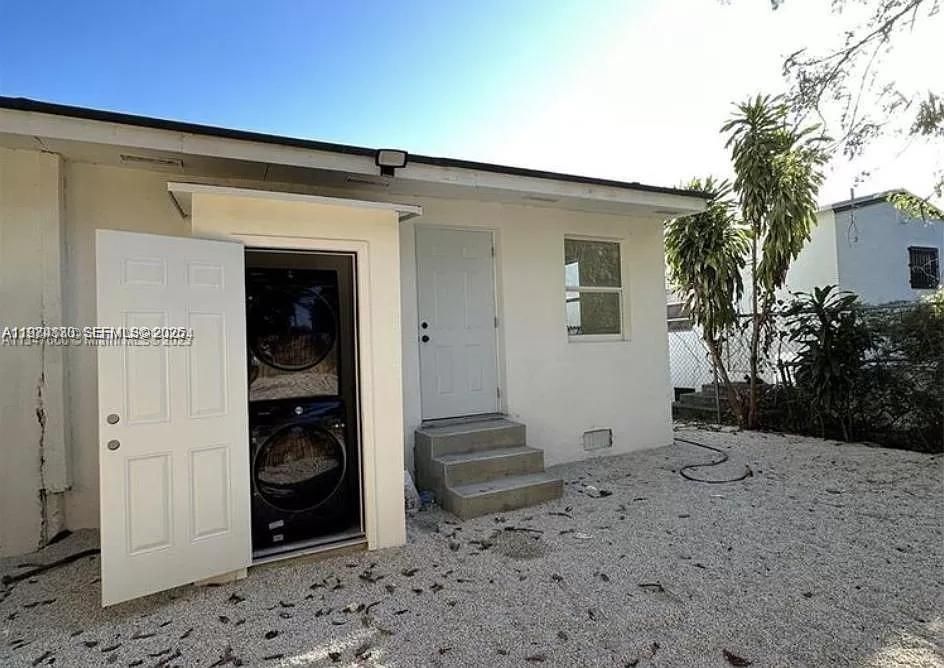 For Sale: $1,050,000 (0 beds, 0 baths, 2184 Square Feet)