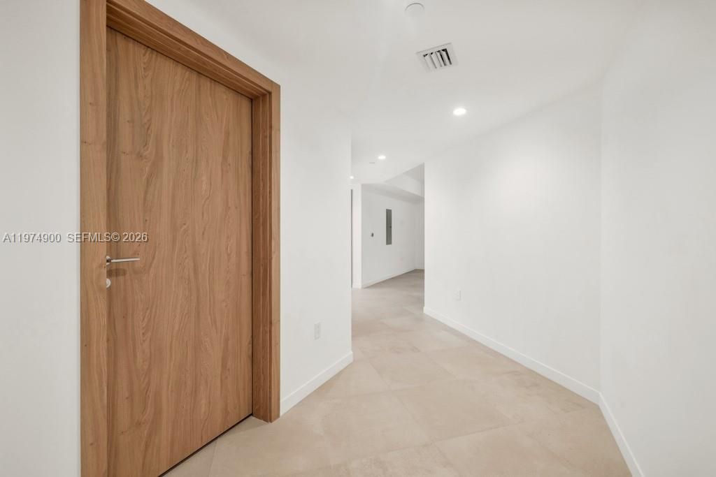 For Sale: $1,900,000 (2 beds, 2 baths, 0 Square Feet)